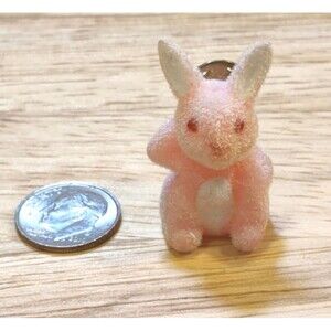 Unbranded Small 3D Pink Fuzzy Easter Bunny Rabbit Pin / Brooch-Easter